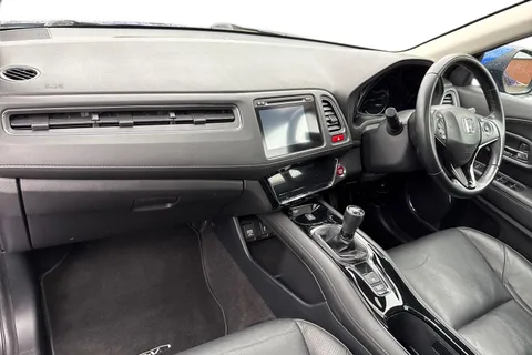 DG18VWD Honda HR-V 1.5 i-VTEC EX 5dr Thumbnail #3