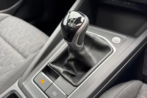 Volkswagen Golf 2.0 TDI Match Euro 6 (s/s) 5dr Thumbnail #20