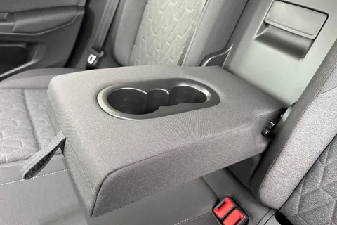 Volkswagen Golf 2.0 TDI Match Euro 6 (s/s) 5dr Thumbnail #35