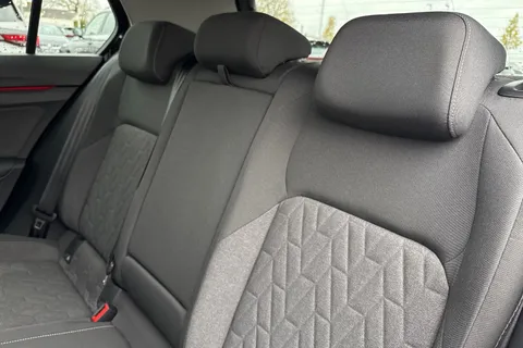GF25FYY Volkswagen Golf 1.5 TSI 204 Match eHybrid 5dr DSG **VAT QUALIFYING** Thumbnail #20