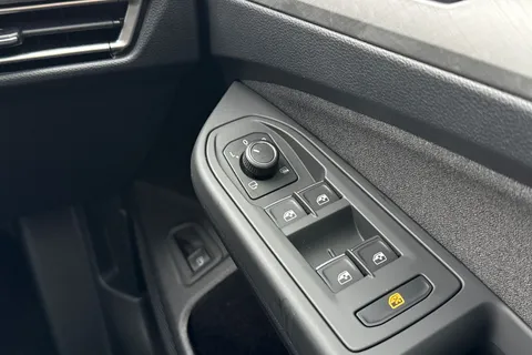 GF25FYY Volkswagen Golf 1.5 TSI 204 Match eHybrid 5dr DSG **VAT QUALIFYING** Thumbnail #22