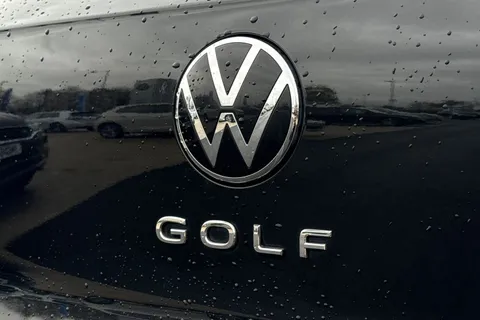 GF25FYY Volkswagen Golf 1.5 TSI 204 Match eHybrid 5dr DSG **VAT QUALIFYING** Thumbnail #26