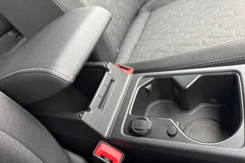 GF25FYY Volkswagen Golf 1.5 TSI 204 Match eHybrid 5dr DSG **VAT QUALIFYING** Thumbnail #38