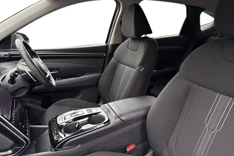 DU71YHW Hyundai Tucson 1.6 h T-GDi Premium Auto Euro 6 (s/s) 5dr Thumbnail #12