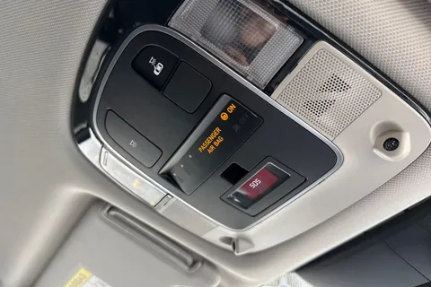 DU71YHW Hyundai Tucson 1.6 h T-GDi Premium Auto Euro 6 (s/s) 5dr Thumbnail #45