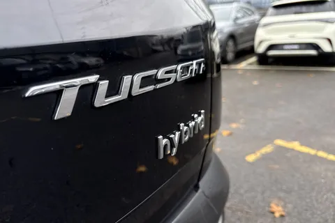 DU71YHW Hyundai Tucson 1.6 h T-GDi Premium Auto Euro 6 (s/s) 5dr Thumbnail #48