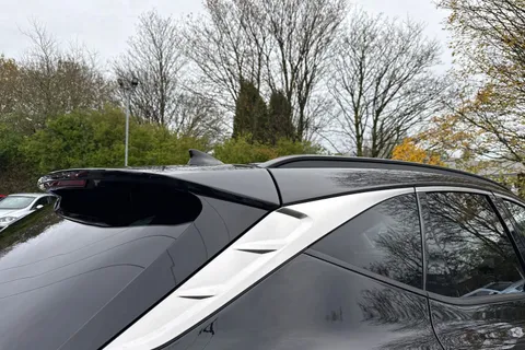 DU71YHW Hyundai Tucson 1.6 h T-GDi Premium Auto Euro 6 (s/s) 5dr Thumbnail #49