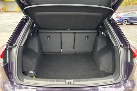 KN25OCL Audi Q4 e-tron Q4 Black Edition 45 e-tron 210,00 kW Thumbnail #8