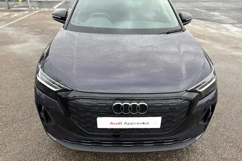 KN25OCL Audi Q4 e-tron Q4 Black Edition 45 e-tron 210,00 kW Thumbnail #27