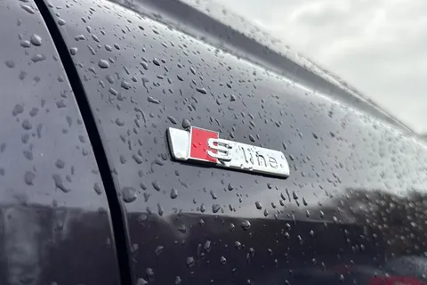 KN25OCL Audi Q4 e-tron Q4 Black Edition 45 e-tron 210,00 kW Thumbnail #30