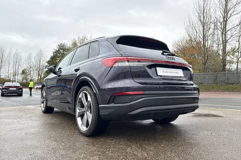 KN25OCL Audi Q4 e-tron Q4 Black Edition 45 e-tron 210,00 kW Thumbnail #39