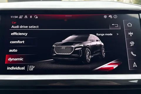 KN25OCL Audi Q4 e-tron Q4 Black Edition 45 e-tron 210,00 kW Thumbnail #62