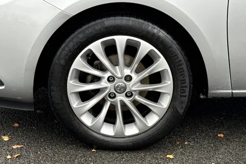 DS68LSC Vauxhall Corsa 1.4i ecoTEC SE Hatchback 5dr Petrol Manual Euro 6 (75 ps) Thumbnail #14