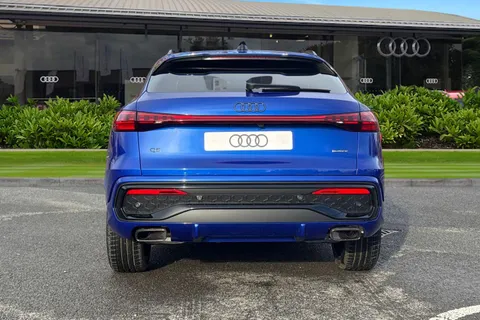  Audi Q5 2.0 TFSI Edition 1 Sportback S Tronic quattro Euro 6 (s/s) 5dr Thumbnail #5
