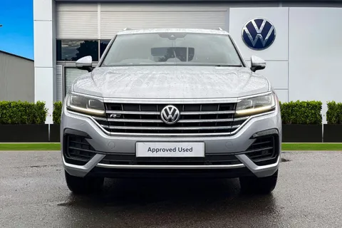6 of 64 for VOLKSWAGEN TOUAREG 3.0 V6 TDI 4Motion R-Line 5dr Tip Auto