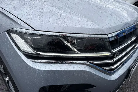 32 of 64 for VOLKSWAGEN TOUAREG 3.0 V6 TDI 4Motion R-Line 5dr Tip Auto