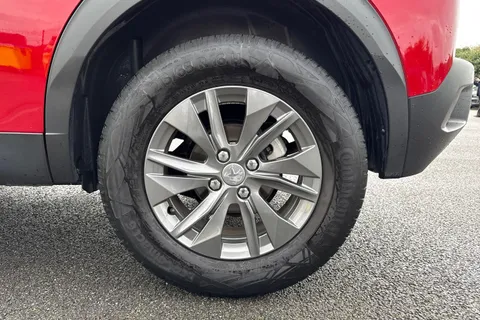 12 of 66 for PEUGEOT 2008 1.2 PureTech Active Premium + Euro 6 (s/s) 5dr