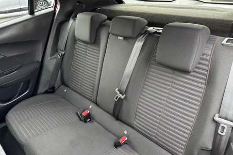 18 of 66 for PEUGEOT 2008 1.2 PureTech Active Premium + Euro 6 (s/s) 5dr