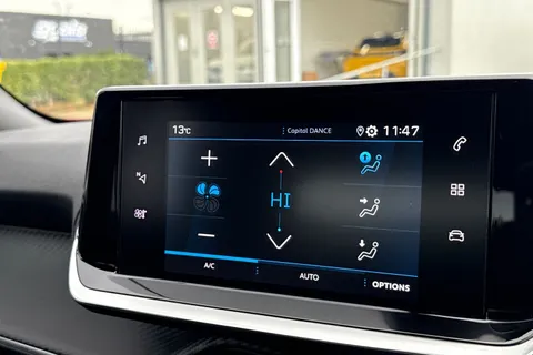 21 of 66 for PEUGEOT 2008 1.2 PureTech Active Premium + Euro 6 (s/s) 5dr