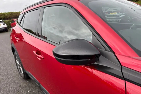 27 of 66 for PEUGEOT 2008 1.2 PureTech Active Premium + Euro 6 (s/s) 5dr