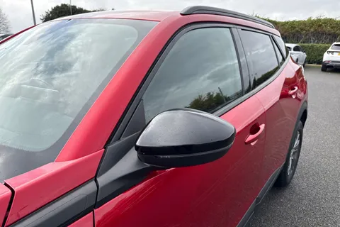 29 of 66 for PEUGEOT 2008 1.2 PureTech Active Premium + Euro 6 (s/s) 5dr