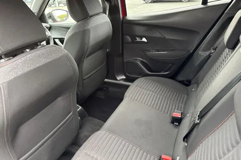 34 of 66 for PEUGEOT 2008 1.2 PureTech Active Premium + Euro 6 (s/s) 5dr