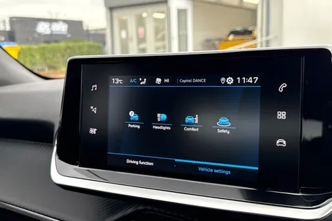 48 of 66 for PEUGEOT 2008 1.2 PureTech Active Premium + Euro 6 (s/s) 5dr