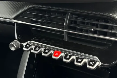 51 of 66 for PEUGEOT 2008 1.2 PureTech Active Premium + Euro 6 (s/s) 5dr