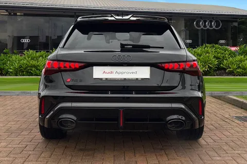 4 of 64 for Audi RS 3 RS 3 Sportback Carbon Black 400 PS S tronic