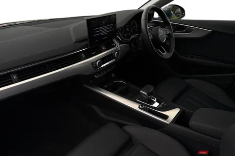 YH73PZG Audi A5 Sport 35 TFSI 150 PS S tronic Thumbnail #9