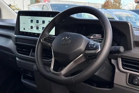 BV75OFE Volkswagen E-Transporter SWB 218PS  65kWh Electric Panel Van Thumbnail #18