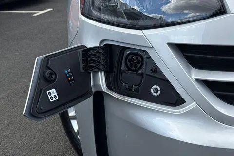 BV75OFE Volkswagen E-Transporter SWB 218PS  65kWh Electric Panel Van Thumbnail #30