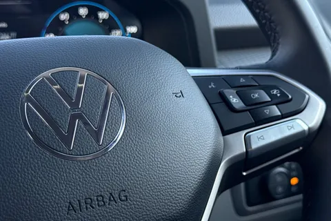 BV75OEW Volkswagen E-Transporter SWB 218PS  65kWh Electric Panel Van Thumbnail #60