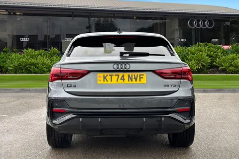 KT74NVF Audi Q3 Black Edition 35 TDI  150 PS S tronic Thumbnail #5