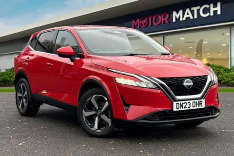 DN23OHR Nissan Qashqai 1.3 DIG-T MHEV N-Connecta XTRON Euro 6 (s/s) 5dr Thumbnail #2