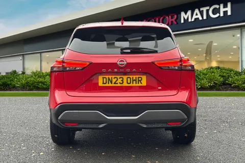DN23OHR Nissan Qashqai 1.3 DIG-T MHEV N-Connecta XTRON Euro 6 (s/s) 5dr Thumbnail #5