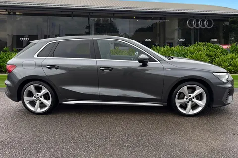 BV21YOP Audi A3 S line 35 TFSI  150 PS 6-speed Thumbnail #4