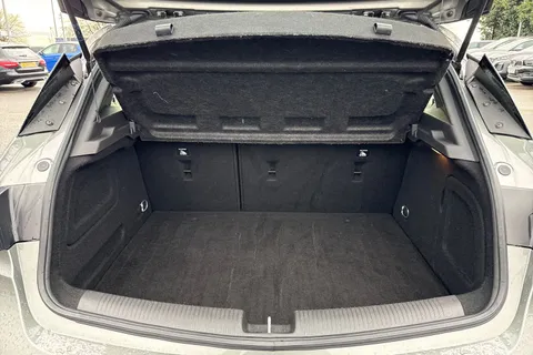 DN17FNW Vauxhall Astra 1.4i Turbo SRi VX Line Euro 6 5dr Thumbnail #7