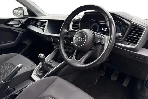 RF19HFL Audi A1 Sport 30 TFSI 116 PS 6-speed Thumbnail #8