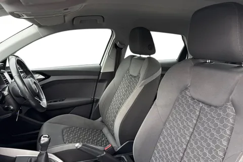 RF19HFL Audi A1 Sport 30 TFSI 116 PS 6-speed Thumbnail #11