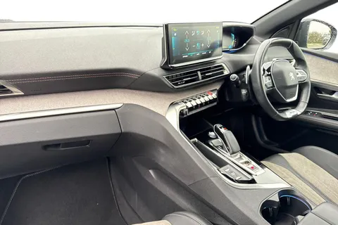 8 of 66 for PEUGEOT 3008 1.6 13.2kWh GT e-EAT Euro 6 (s/s) 5dr