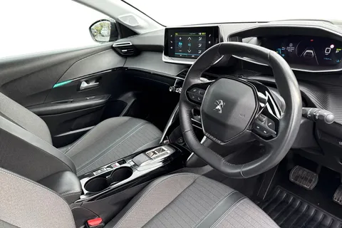 MD22AKV PEUGEOT e-208 50kWh Allure Premium Auto 5dr (7kW Charger) Thumbnail #8