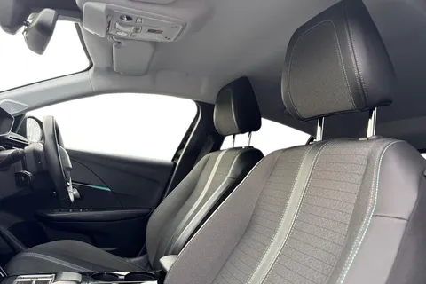 MD22AKV PEUGEOT e-208 50kWh Allure Premium Auto 5dr (7kW Charger) Thumbnail #11