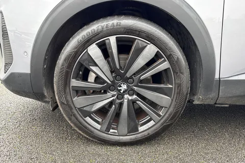 23 of 66 for PEUGEOT 3008 1.6 13.2kWh GT e-EAT Euro 6 (s/s) 5dr