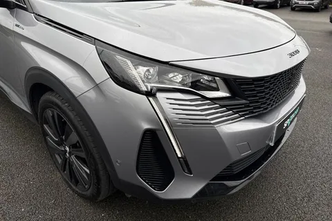 25 of 66 for PEUGEOT 3008 1.6 13.2kWh GT e-EAT Euro 6 (s/s) 5dr