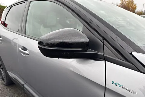 36 of 66 for PEUGEOT 3008 1.6 13.2kWh GT e-EAT Euro 6 (s/s) 5dr