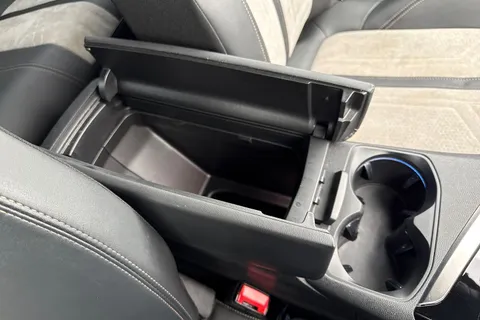 59 of 66 for PEUGEOT 3008 1.6 13.2kWh GT e-EAT Euro 6 (s/s) 5dr