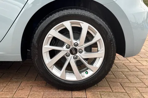 Audi A1 1.0 TFSI 25 Sport Sportback Euro 6 (s/s) 5dr Thumbnail #13