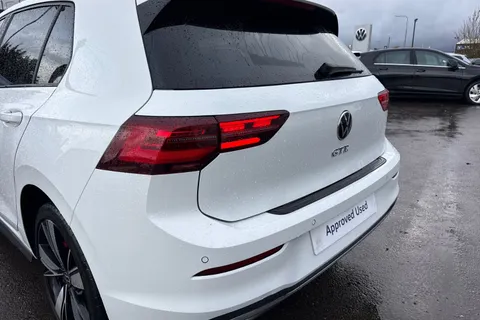 PL22ZRF Volkswagen Golf 1.4 TSI GTE 5dr DSG ⭐Vienna Leather, Dynamic Chassis, Rear Camera⭐ Thumbnail #9