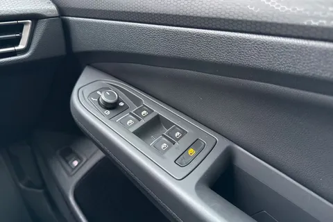 PL22ZRF Volkswagen Golf 1.4 TSI GTE 5dr DSG ⭐Vienna Leather, Dynamic Chassis, Rear Camera⭐ Thumbnail #22